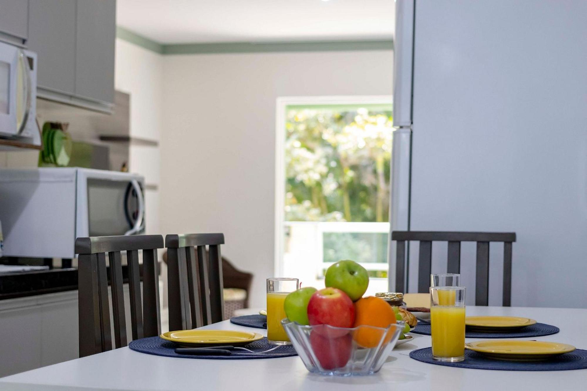 Apartamento A Poucos Passos Da Praia Da Conceicao Бомбиняс Екстериор снимка